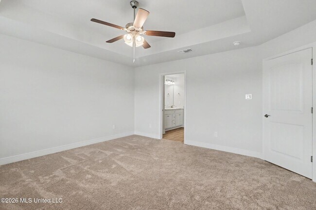 Building Photo - 14027 Oak Arbor Dr