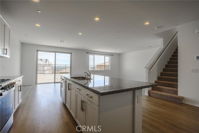 Building Photo - 4262 Empressa Cir