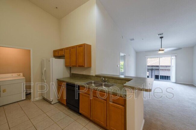 Building Photo - 9505 Armelle Way