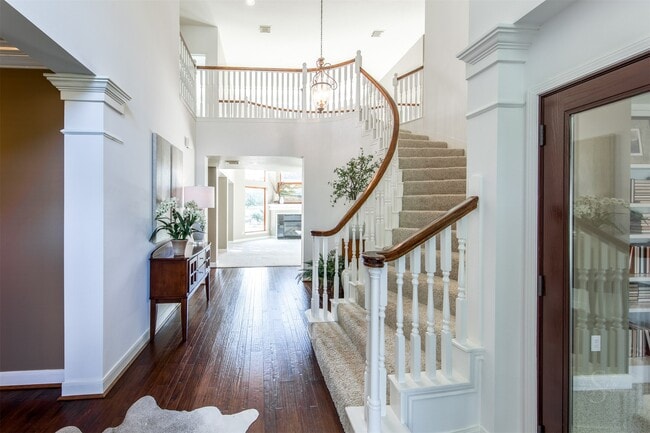 Building Photo - 22823 Roberts Run Ln
