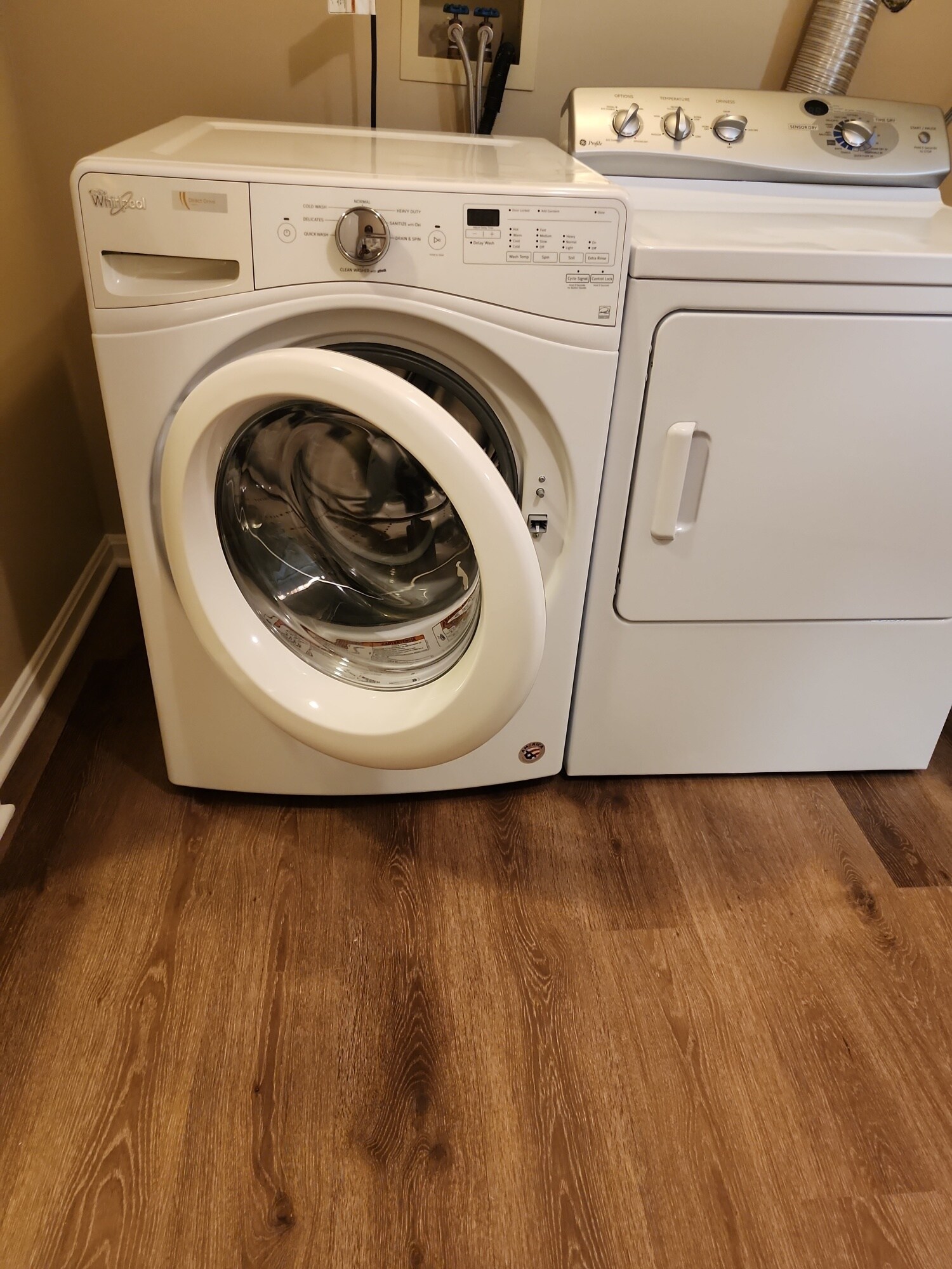 Building Photo - 9308 Gordon Ct