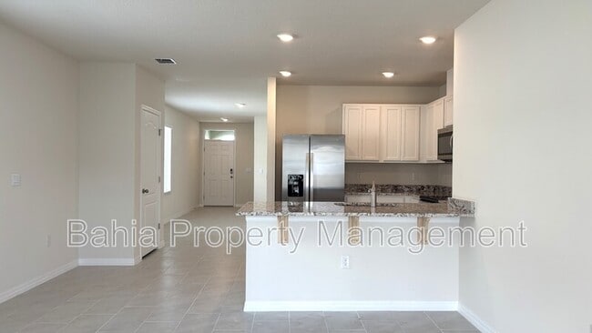 Building Photo - 2980 Waterlily Wy