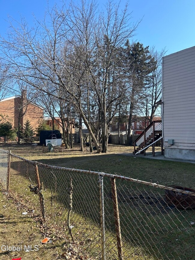 Building Photo - 1908 4th Ave