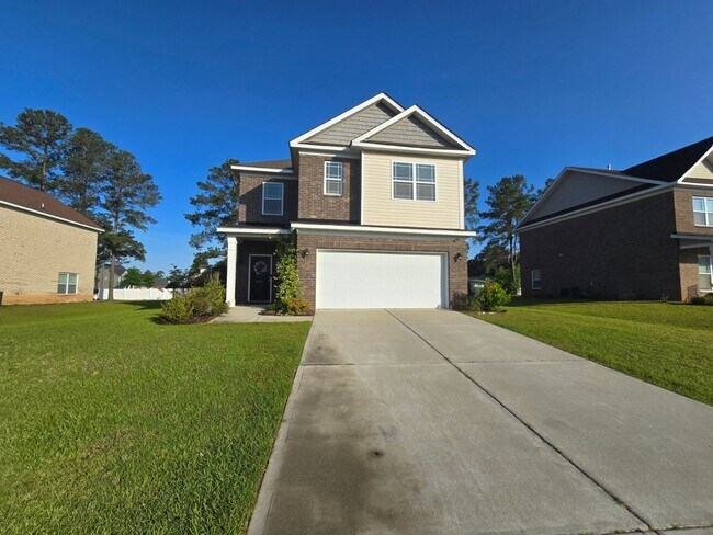 Primary Photo - Beautiful home in popular Heritage Bay - F...