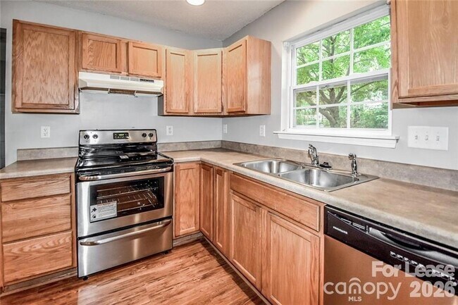 Building Photo - 126 Barnhardt Loop