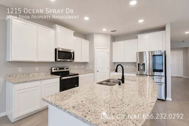 Building Photo - 1215 Ocean Spray Dr