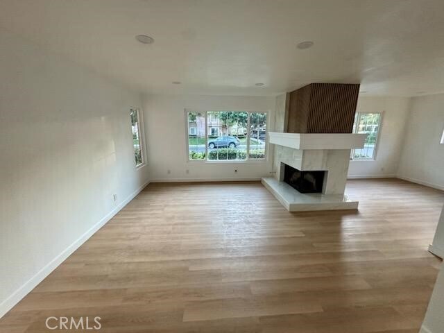 Building Photo - 12 Woodleaf