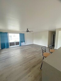 Building Photo - 3 Bedroom / 2 Bath House in Ewa Beach