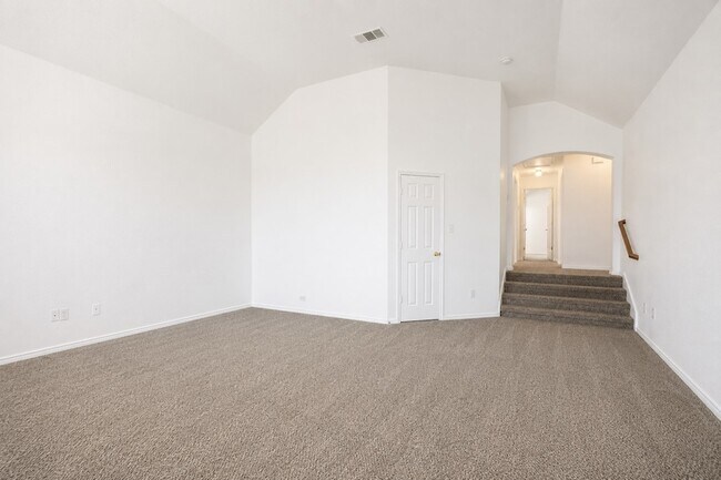 Building Photo - 10057 Wyndbrook Dr