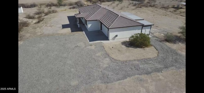 Building Photo - 726 S Johnson Rd