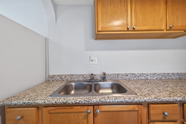 Building Photo - 7454 Navidad Rd