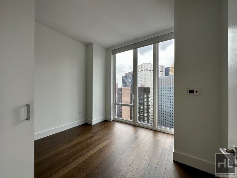 Building Photo - East 44th Street