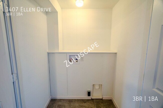 Building Photo - 3407 Ellen Dr