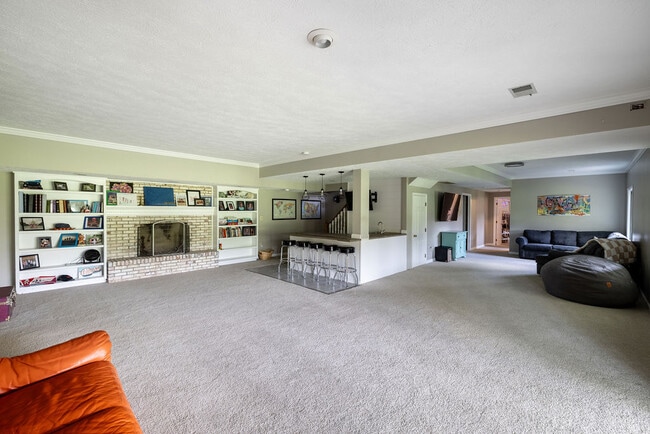 Building Photo - 12578 Royce Ct