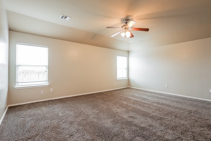 Building Photo - 9612 Evie Dr