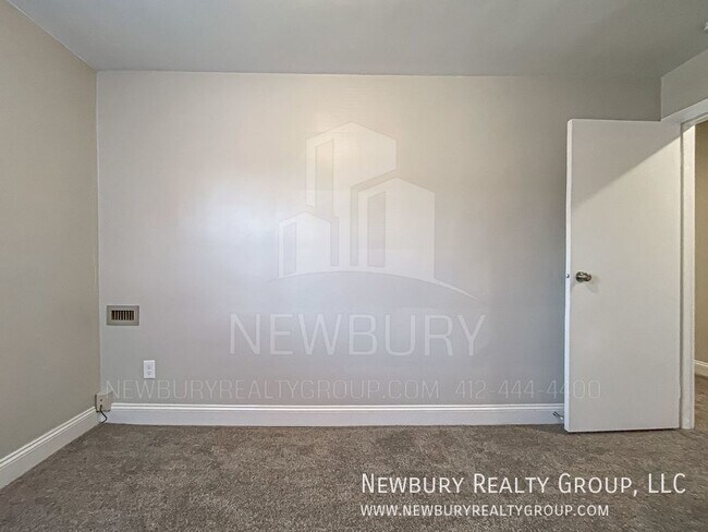 Building Photo - 313 San Juan Dr