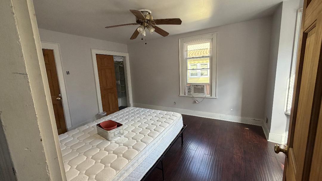 Building Photo - 92 Wallace St