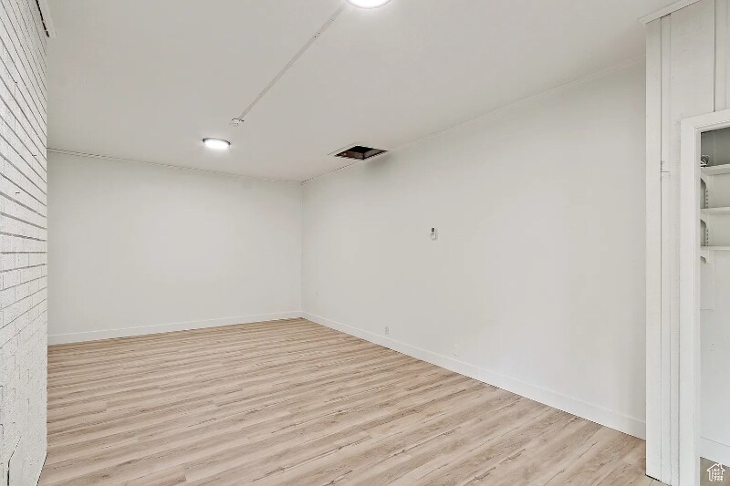 Building Photo - 208 Ogden Canyon Rd