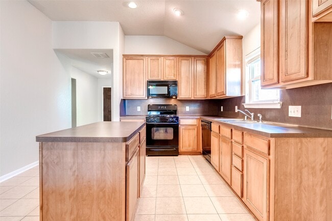 Building Photo - 17910 Carroll Pl Ln