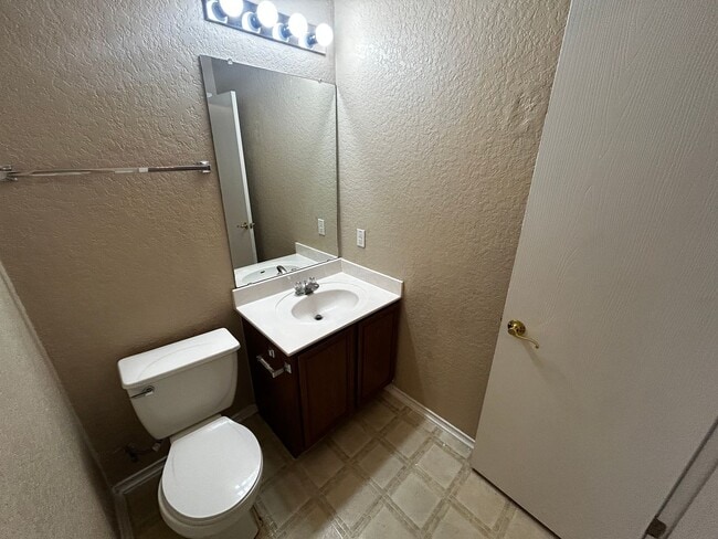 Building Photo - 4510 Cornudo Ridge