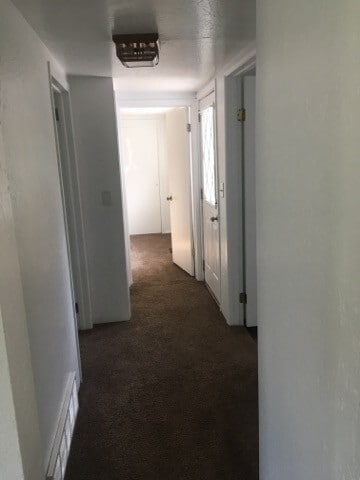 Building Photo - Rattlesnake home for lease!