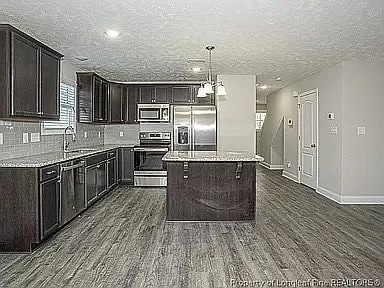 Building Photo - 888 Danish Dr