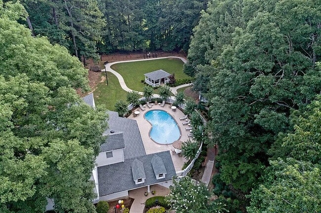 Building Photo - 6701 Winterbrook Ct NW