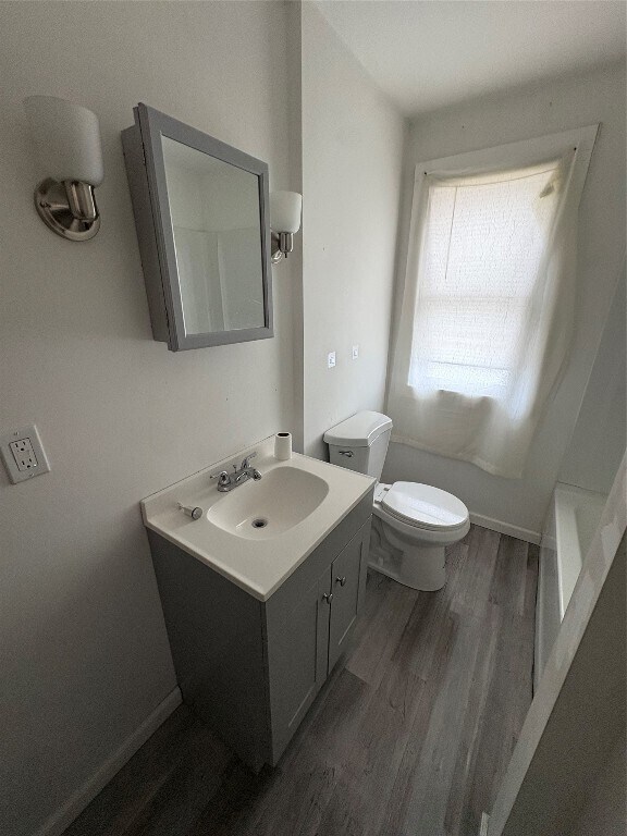 Building Photo - 364 Floral Ave