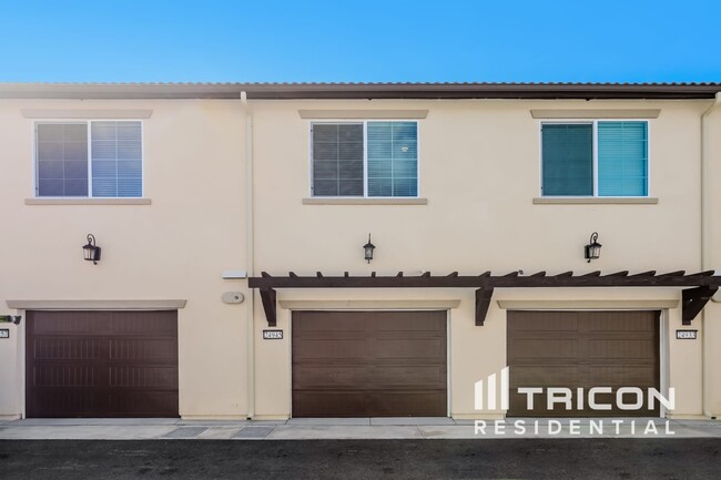 Building Photo - 24959 Vermijo Ct