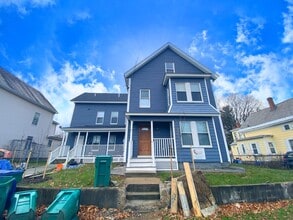 Building Photo - 62 Lincoln St