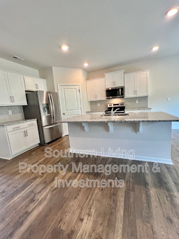 Building Photo - 3120 Winged Elm St