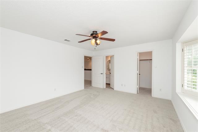 Building Photo - 7100 Oakbrook Dr