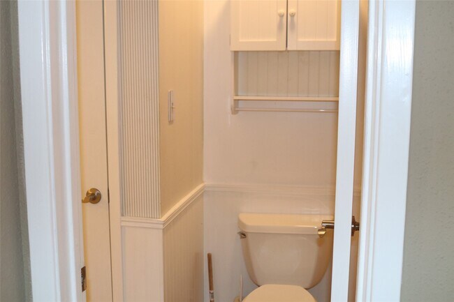 Building Photo - 17131 Morning Star Ave