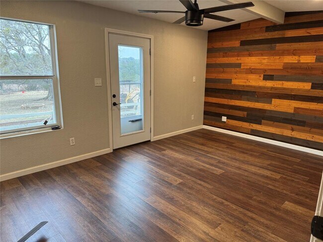 Building Photo - 1441 Gatlin Creek Rd