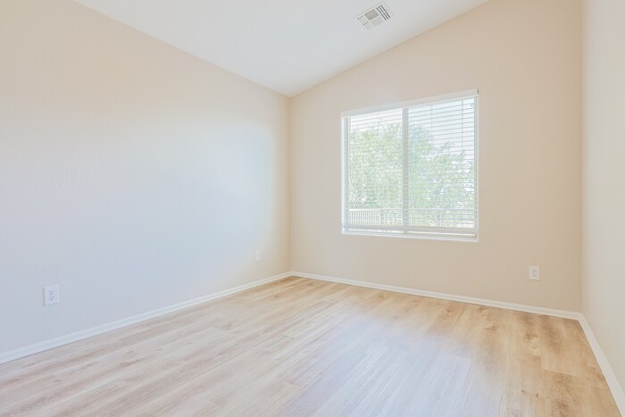 Building Photo - 3834 E Rose Quartz Ln