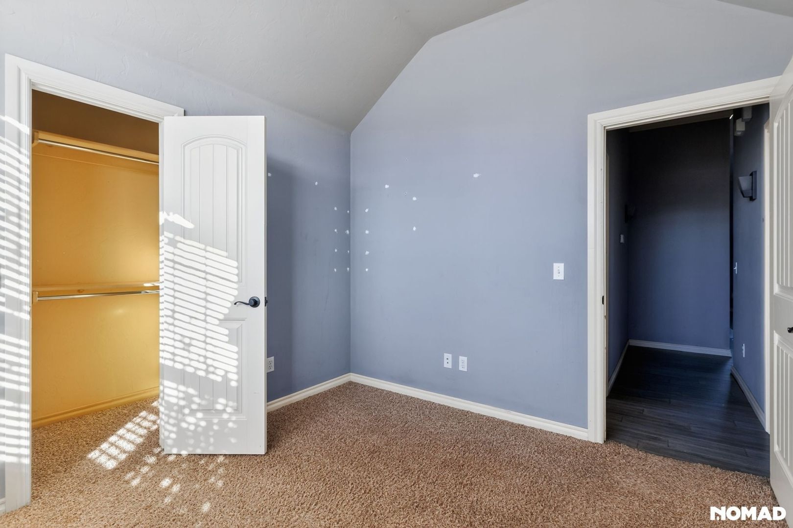 Building Photo - 941 NE 30th St