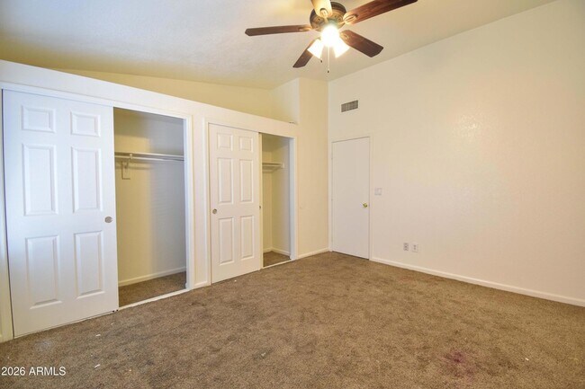 Building Photo - 5570 W Becker Ln