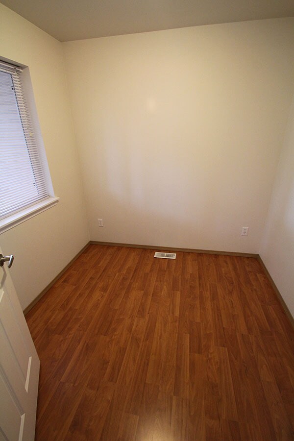 Building Photo - Cai Duplex - Lynnwood
