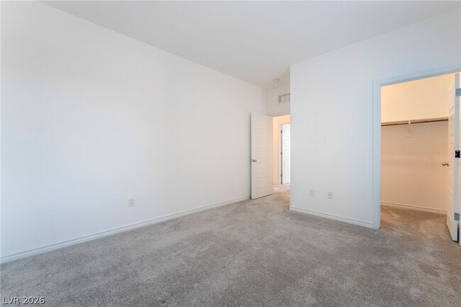Building Photo - 3952 Henny Ave
