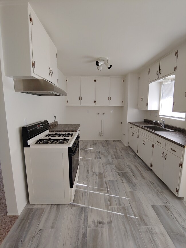 Kitchen (Laundry hookups in far back) - 147 S Myrtle Ave