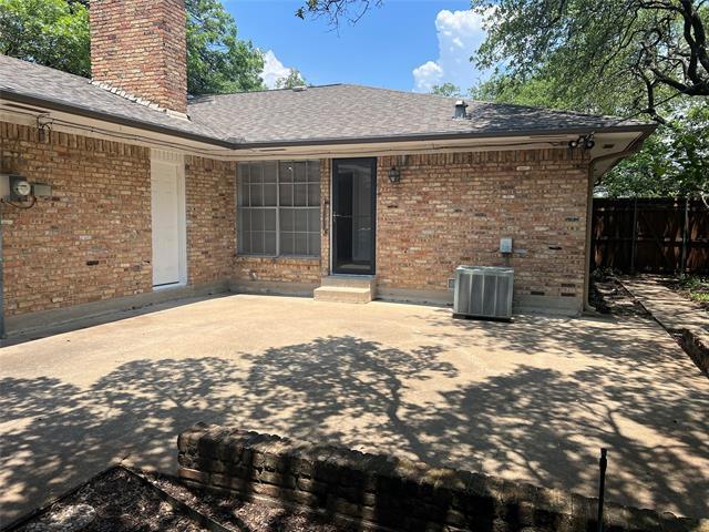 Building Photo - 9003 Villa Park Cir