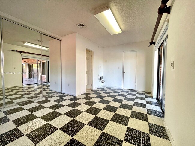 Building Photo - 2351 SW 92nd Pl