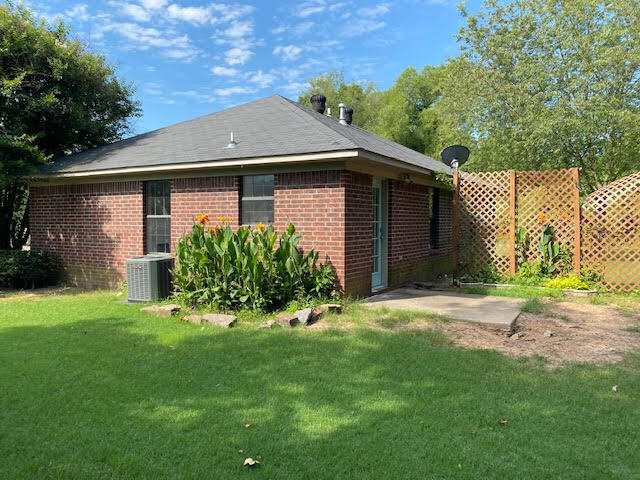Building Photo - 755 Cherub Ct