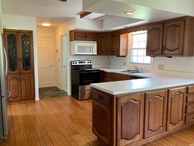 Building Photo - 3715 Marigold Dr