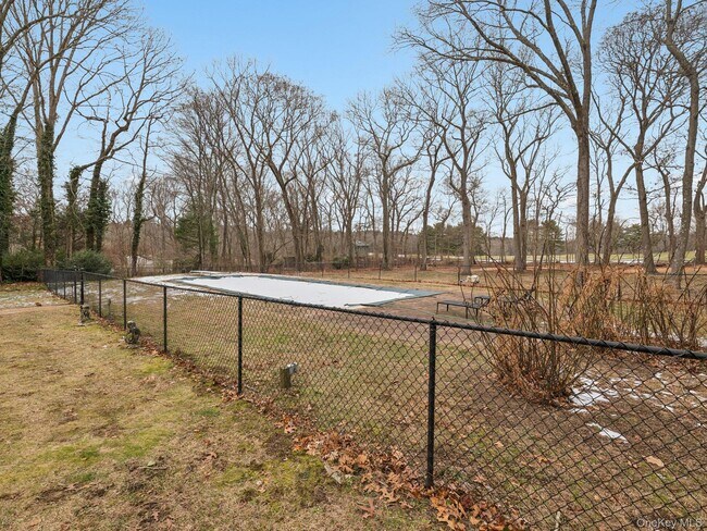 Building Photo - 5 Linda Ct