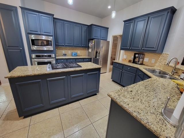 Building Photo - 1319 San Andres Dr