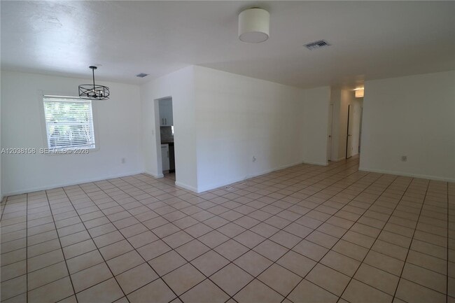 Building Photo - 8025 SW 62nd Pl