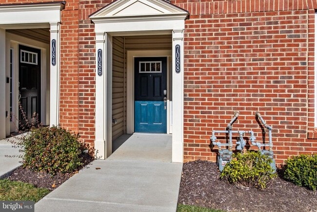 Building Photo - 7086 Executive Way