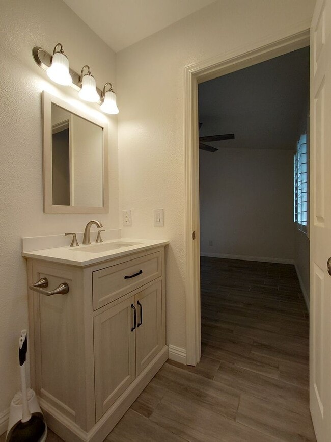 Building Photo - 409 Silverado Trail