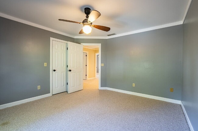 Building Photo - 3 Buckingham Ct